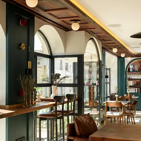 Tinspiro Hotel