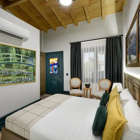 Tinspiro Hotel