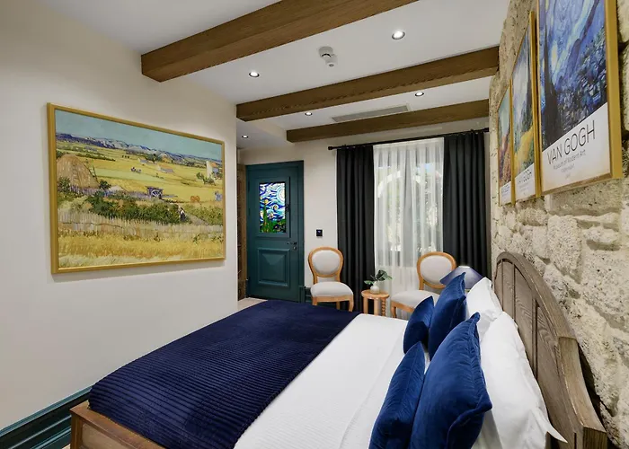 Tinspiro Szálloda *