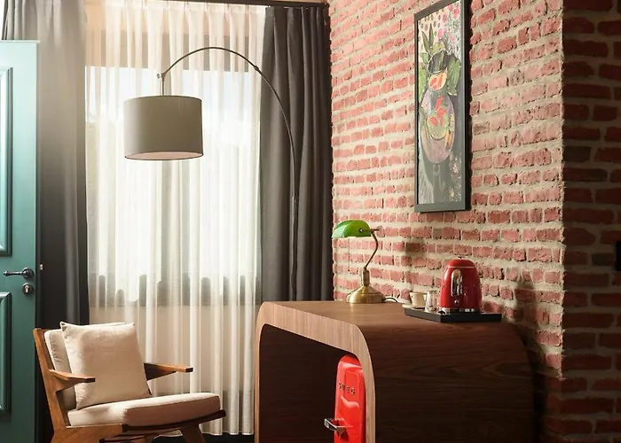 Tinspiro Szálloda *