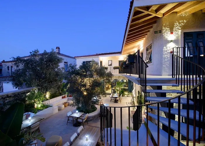 Tinspiro Szálloda *